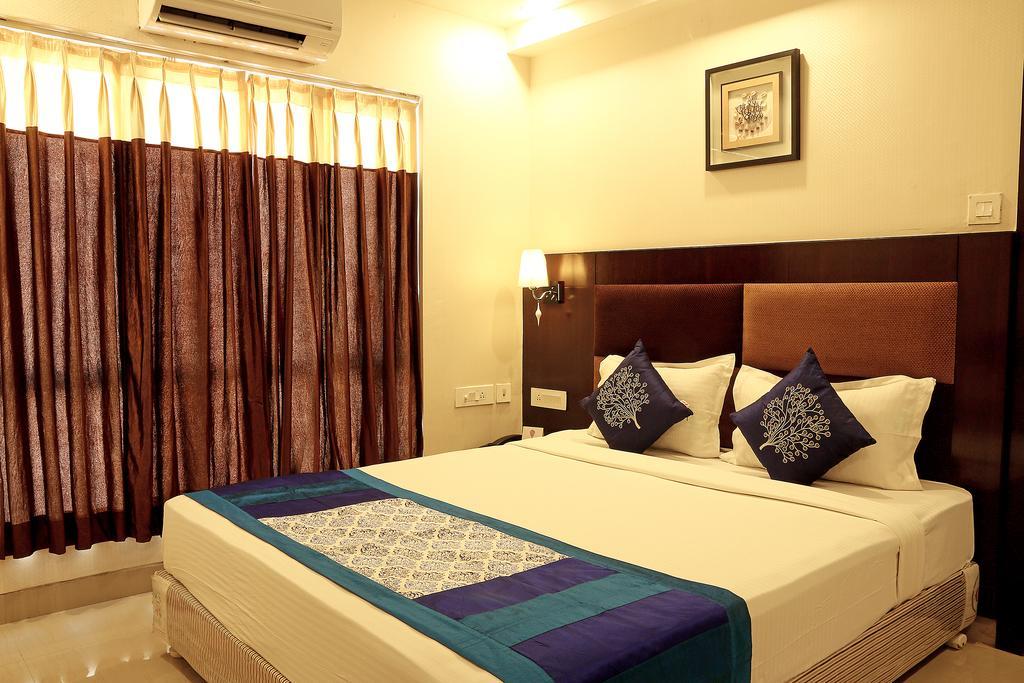 The Circle Club Inn Calcutta Buitenkant foto